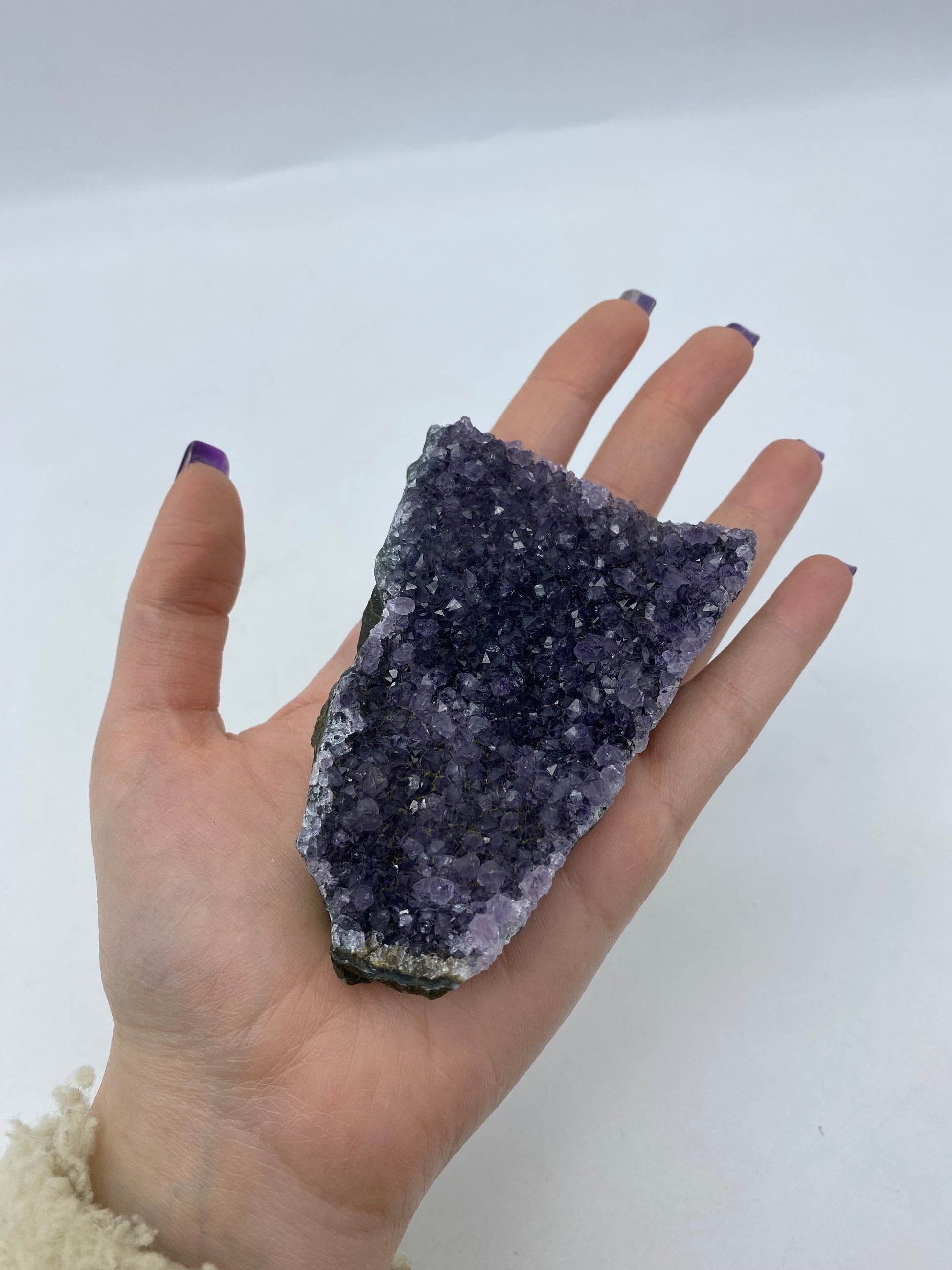 Drusa Ametista dell'Uruguay BIG – TheSecretOfCrystals